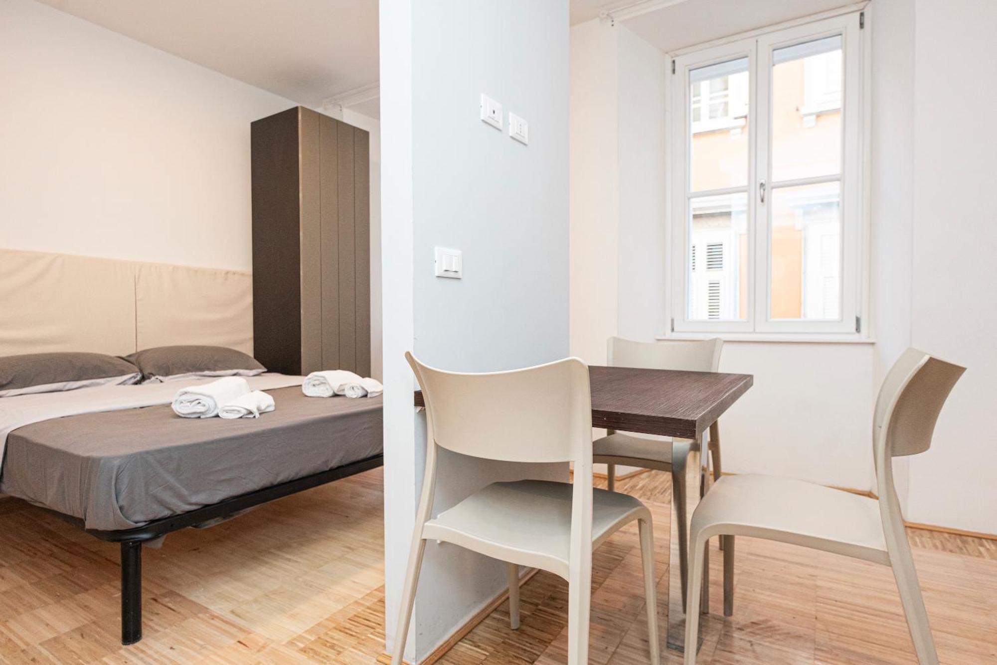 Le Finestre Boutique Apartments Trieste Eksteriør billede