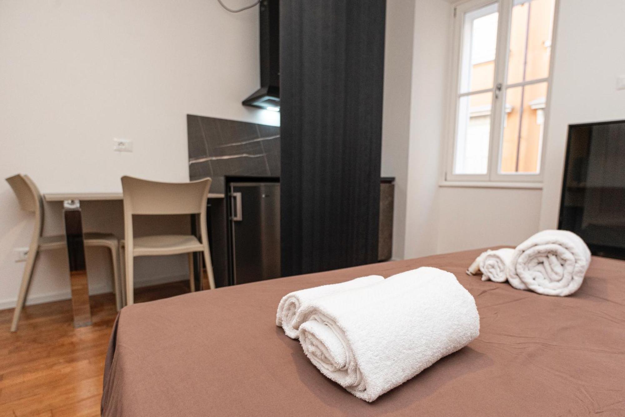 Le Finestre Boutique Apartments Trieste Eksteriør billede