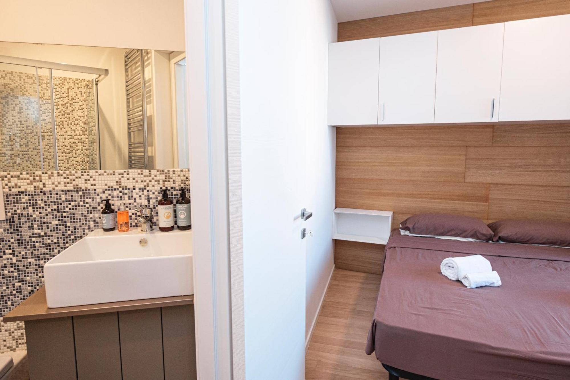 Le Finestre Boutique Apartments Trieste Eksteriør billede